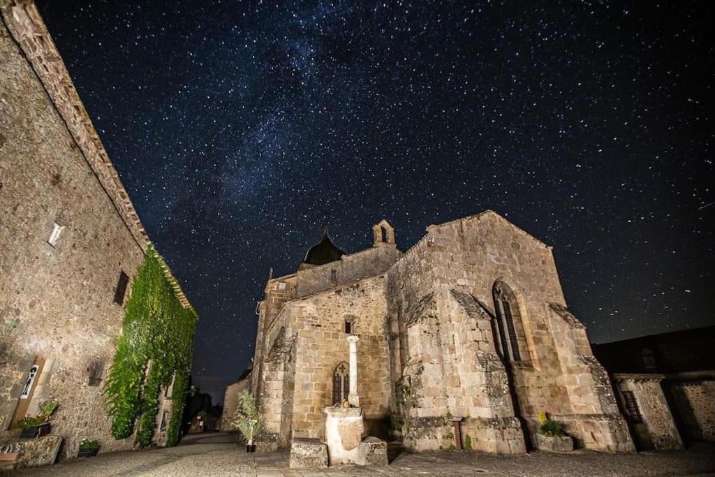 Du Haut Des Remparts Brigueuil Εξωτερικό φωτογραφία
